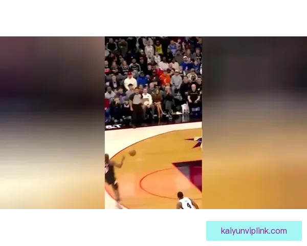 小伙子勇气可嘉埃奇库姆怒批裁判遭吹技术犯规